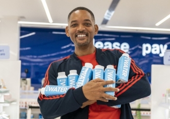 Chega ao Brasil 1ª água em caixinha sustentável criada por Will e Jaden Smith