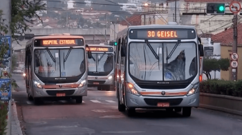 Horário de ônibus em Bauru começa a operar hoje com tabela de férias escolares